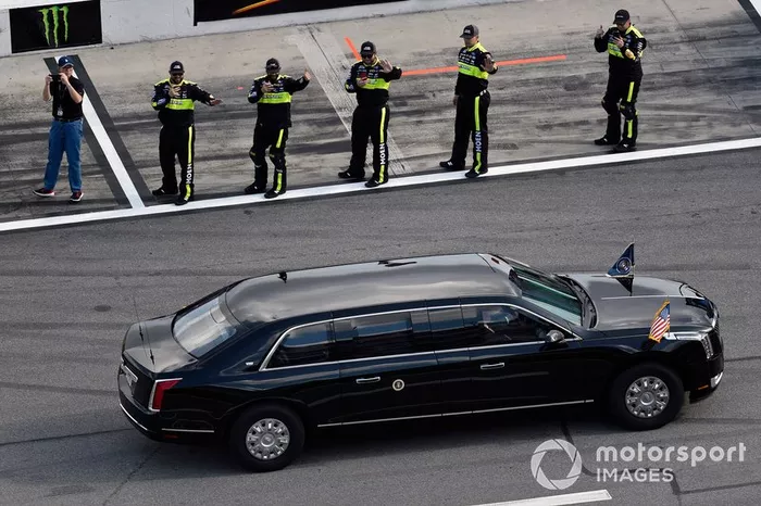 Donald J Trump, el Presidente de Estados Unidos y Grand Marshall para la Daytona 500