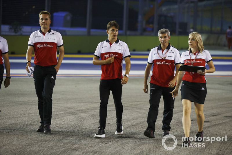 Charles Leclerc, Sauber walks the track