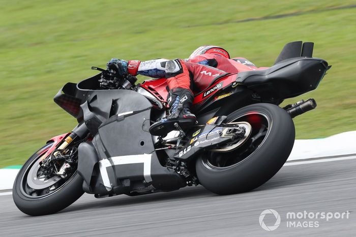 Michel Pirro, Equipo Ducati