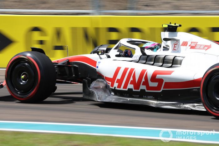 Mick Schumacher, Haas VF-22