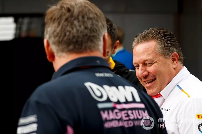 Zak Brown, Direttore Esecutivo, McLaren e Otmar Szafnauer, Team Principal e CEO, Racing Point 