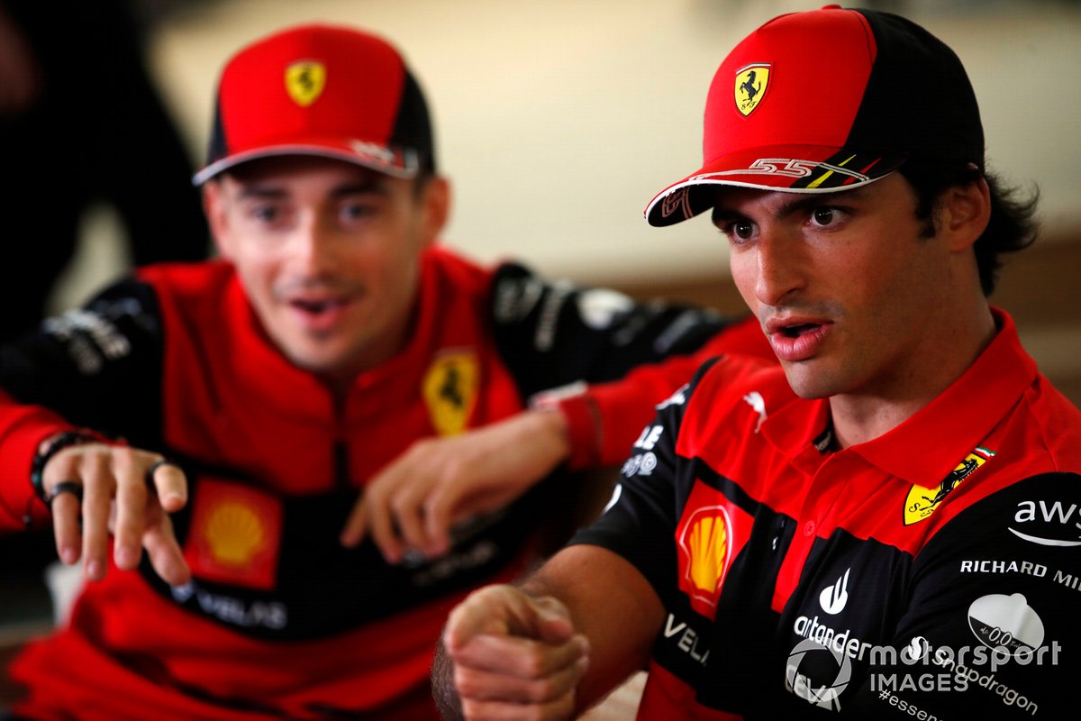 Charles Leclerc, Ferrari, Carlos Sainz Jr., Ferrari 