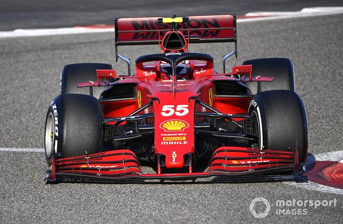 Carlos Sainz Jr., Ferrari SF21 