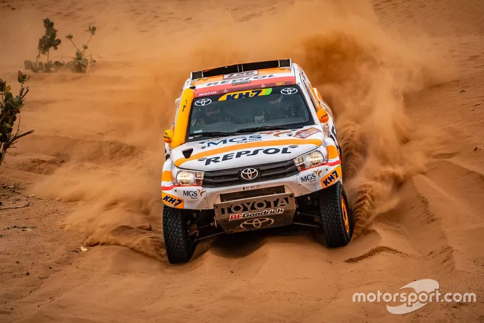 #327 Repsol Rally Team Toyota: Pujol Isidre Esteve, Txema Villalobos