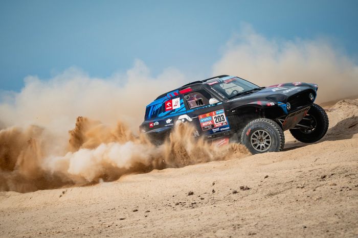 #203 X-Raid Mini JCW Team Mini: Jakub Przygonski, Armand Monleon