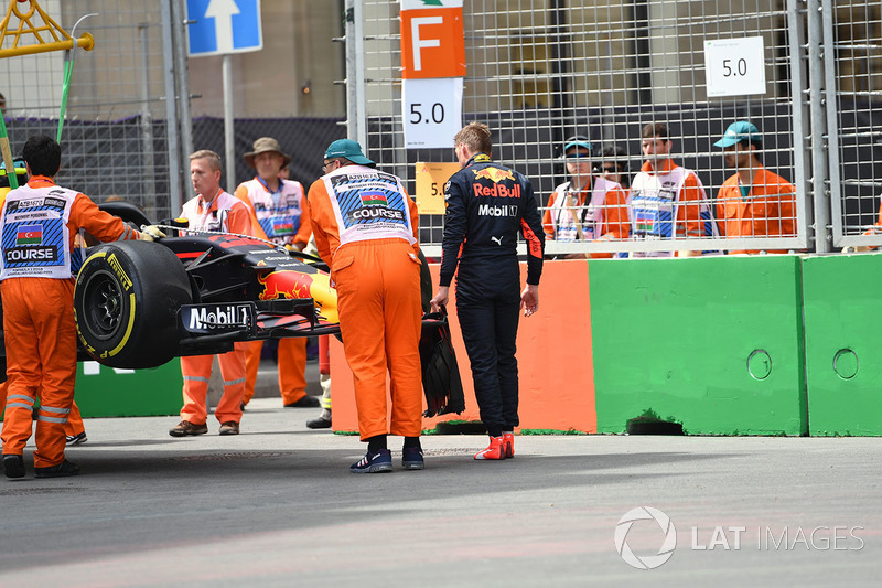 Accidente de Max Verstappen, Red Bull Racing RB14