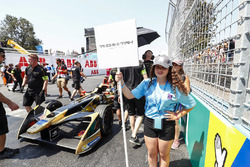 Grid kids on the grid