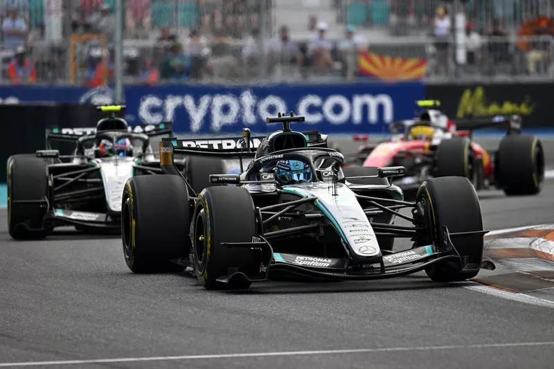 George Russell, Mercedes; Andrea Kimi Antonelli, Mercedes