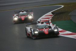 #8 Toyota Gazoo Racing Toyota TS050 Hybrid: Anthony Davidson, Sébastien Buemi, Kazuki Nakajima