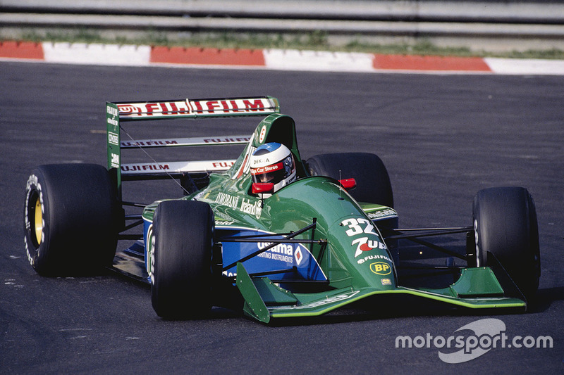 1991: Jordan/Benetton - 14º lugar, 4 pontos, 6 GPs