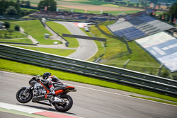 Томас Люти, KTM RC 16