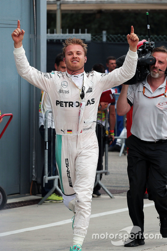 Race winner Nico Rosberg, Mercedes AMG F1 celebrates in parc ferme