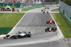 Lewis Hamilton, Mercedes-AMG F1 W09