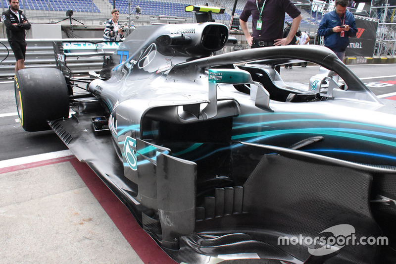 Mercedes-AMG F1 W09 bodywork detail