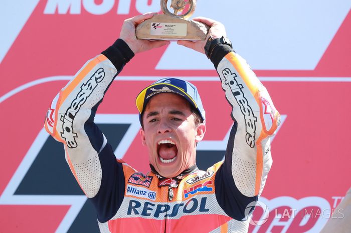 Podio: il vincitore della gara Marc Marquez, Repsol Honda Team