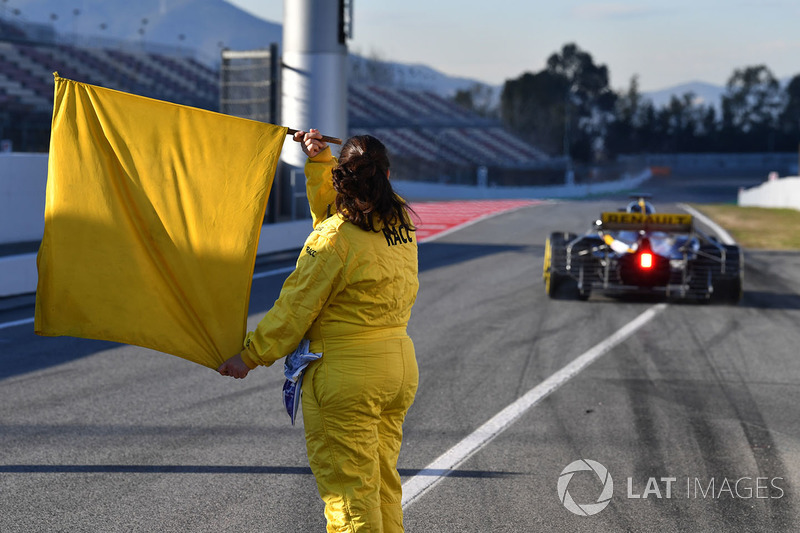 Yellow flag