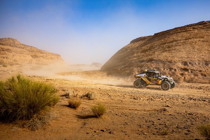 #402 Can-Am Factory Team Can-Am: Francisco Lopez Contardo, Alvaro Leon