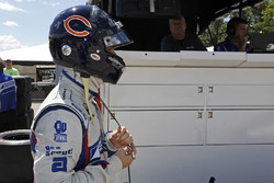 Ed Jones, Dale Coyne Racing Honda con el casco tributo a Walter Payton