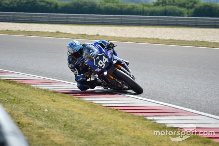 #94 GMT94 Yamaha, Yamaha: David Checa, Niccolo Canepa, Mike di Meglio