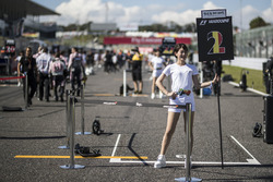 Grid girl