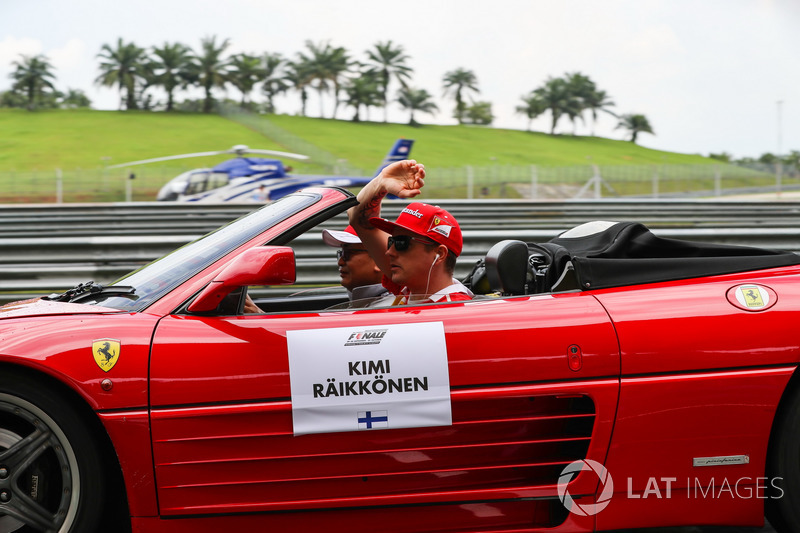 Kimi Raikkonen, Ferrari on the drivers parade
