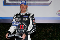 Polesitter Kevin Harvick, Stewart-Haas Racing, Ford