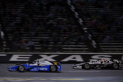 Scott Dixon, Chip Ganassi Racing Honda, Simon Pagenaud, Team Penske Chevrolet