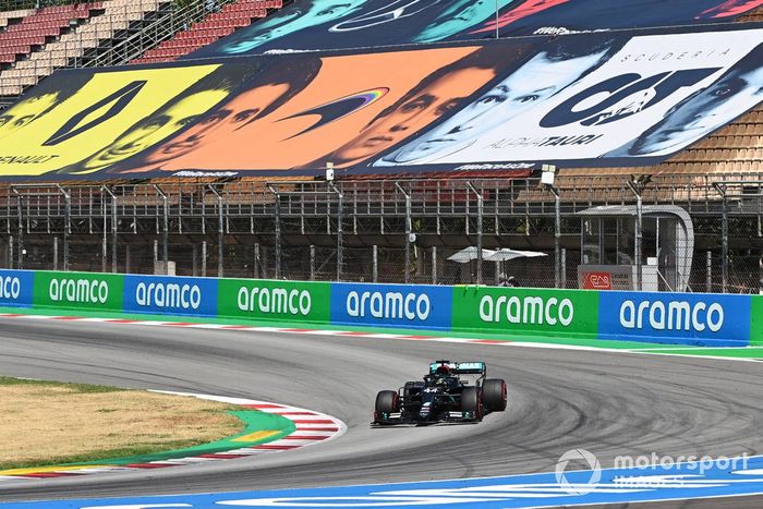 Lewis Hamilton, Mercedes F1 W11 