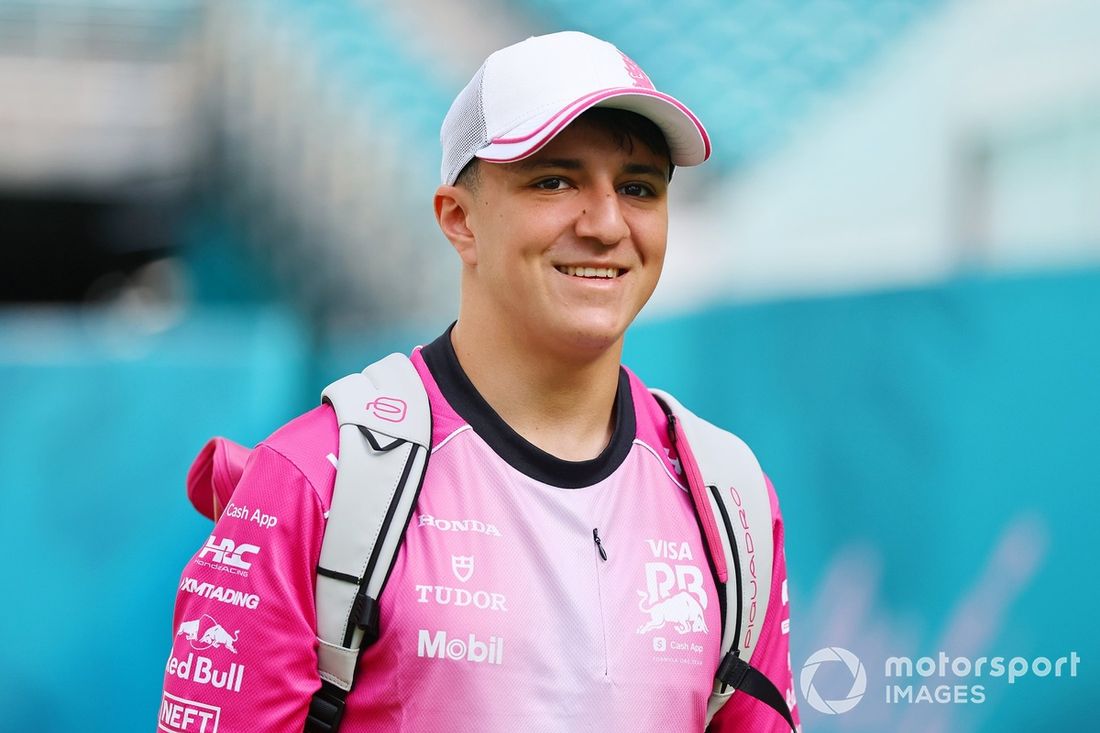 Isack Hadjar, Racing Bulls