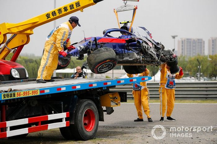 Después del accidente de Alexander Albon, Toro Rosso STR14 