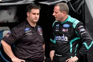 Johnny Sauter, ThorSport Racing, Ford F-150 and Joe Shear