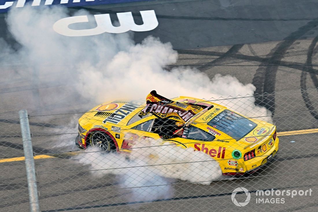 Joey Logano, Team Penske, Shell Pennzoil Ford Mustang