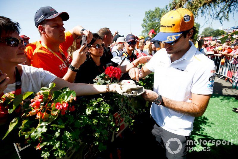 Carlos Sainz Jr., McLaren