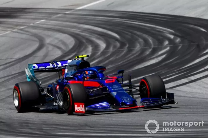 19: Alexander Albon, Toro Rosso STR14, 1'04.665 (punido, vai largar do fundo do grid)