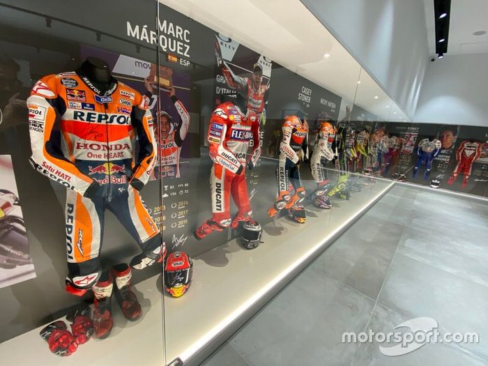 Presentación McLaren Barcelona exposición