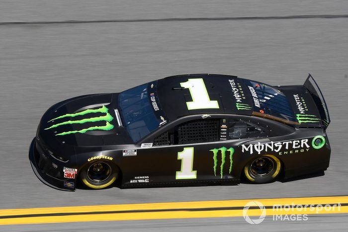 18. Kurt Busch, Chip Ganassi Racing, Chevrolet Camaro Monster Energy