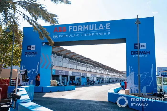 Pit entry