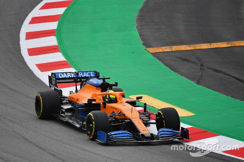 McLaren MCL-35 bemutató