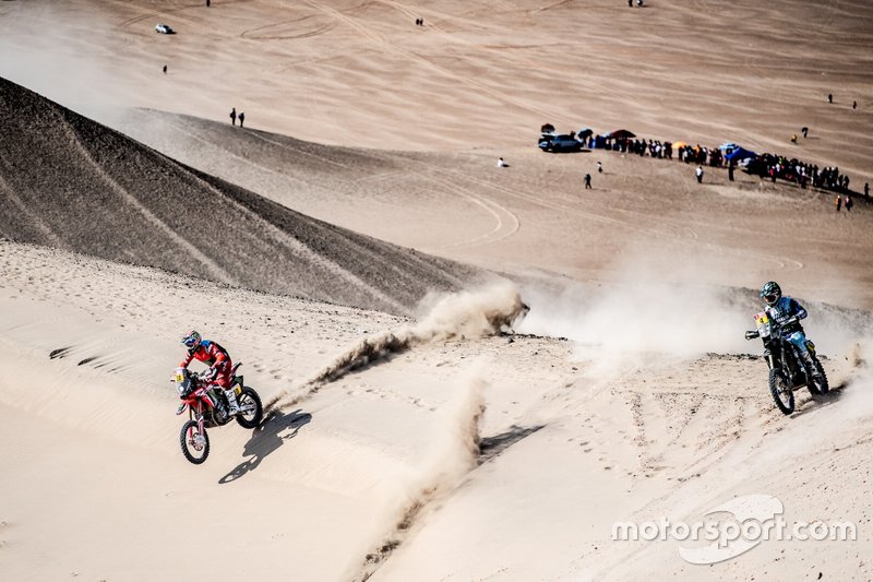 #10 Monster Energy Honda Team Honda: José Ignacio Cornejo Florimo, #4 Yamaha Official Rally Team: Adrien van Beveren