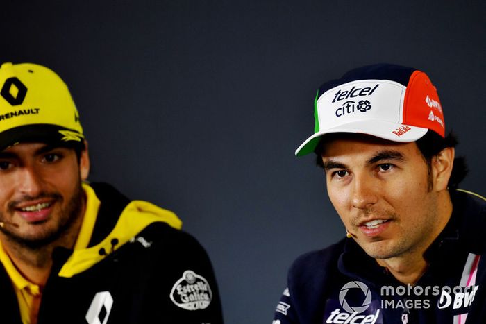 Carlos Sainz Jr., Renault Sport F1 Team y Sergio Pérez, Racing Point Force India F1 Team en la conferencia de prensa