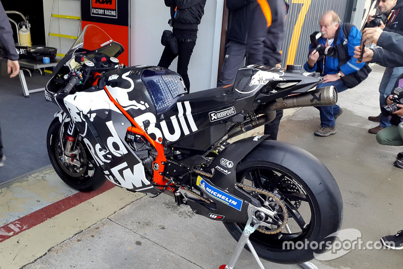 La KTM, nouvelle moto de Tech3