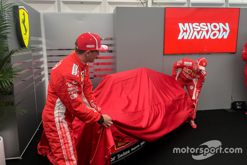 Sebastian Vettel, Kimi Raikkonen, Ferrari, présentent la livrée Mission Winnow