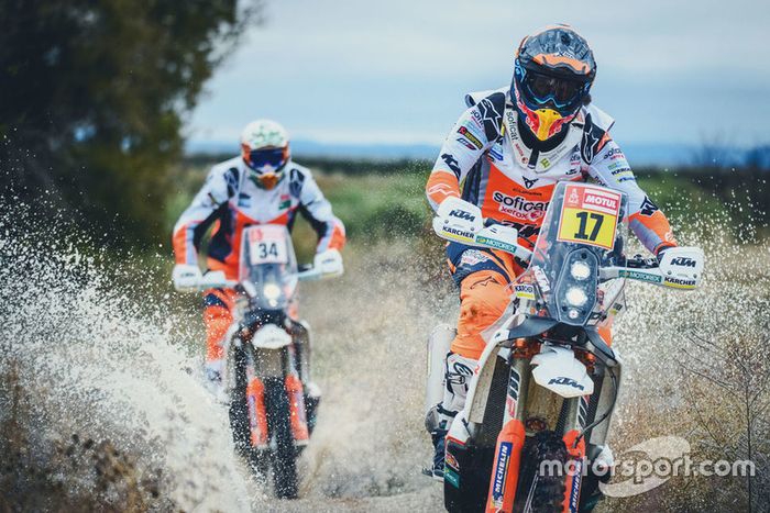 #17 KTM Racing Team: Laia Sanz, #34 KTM Racing Team: Mario Patrao