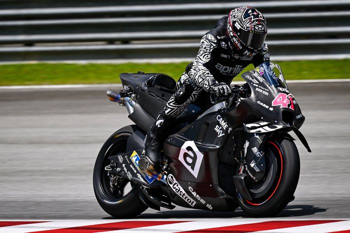 Aleix Espargaró, Aprilia Racing
