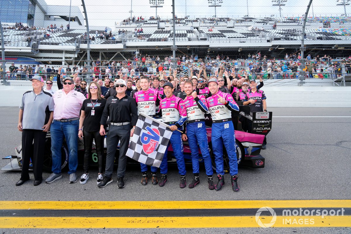 #60 Meyer Shank Racing w/ Curb Agajanian Acura ARX-06: Tom Blomqvist, Colin Braun, Helio Castroneves, Simon Pagenaud, Michael Shank, Jim Meyer, and crew.