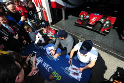 #43 RGR Sport by Morand Ligier JSP2 - Nissan: Ricardo Gonzalez, Filipe Albuquerque, Bruno Senna fir