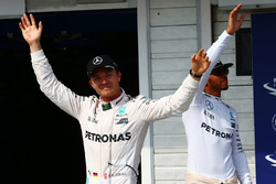 Polesitter Nico Rosberg, Mercedes AMG F1; 2. Lewis Hamilton, Mercedes Petronas AMG F1