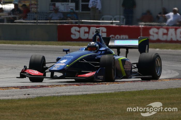 Felix Serralles, Carlin