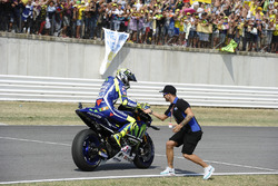 Друге місце Валентино Россі, Yamaha Factory Racing, Маттіа Пасіні