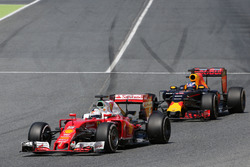 Sebastian Vettel, Scuderia Ferrari en Daniel Ricciardo, Red Bull Racing